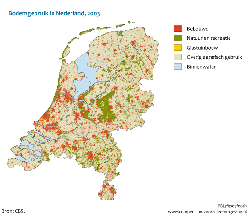 Figuur Figuur bij indicator Kaart bodemgebruik van Nederland, 2003. In de rest van de tekst wordt deze figuur uitgebreider uitgelegd.