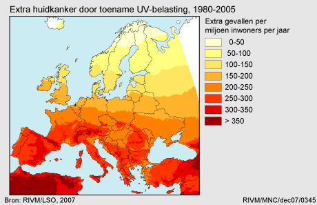 Figuur Extra gevallen van huidkanker door toename UV-belasting in Europa. In de rest van de tekst wordt deze figuur uitgebreider uitgelegd.